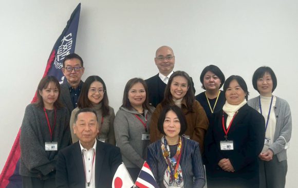 หลักสูตรฝึกอบรมการดูแลผู้สูงอายุ แบบ 2 ระบบ (ไทย-ญี่ปุ่น) หลักสูตรฝึกอบรมการดูแลผู้สูงอายุ แบบ 2 ระบบ (ไทย-ญี่ปุ่น)