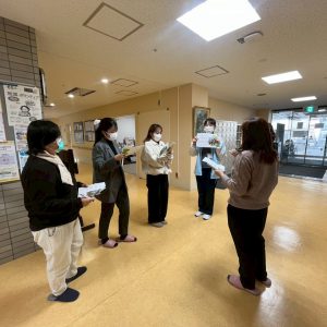 ภาพบรรยากาศการเรียนการสอนระบบที่ 2 หลักสูตรฝึกอบรมการดูแลผู้สูงอายุ แบบ 2 ระบบ (ไทย-ญี่ปุ่น)