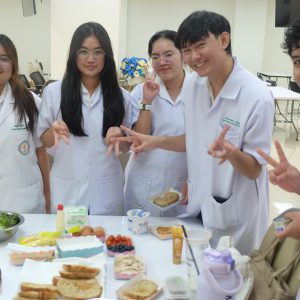 กิจกรรมนอกหลักสูตร (Extra-curriculum) ภายใต้หัวข้อ “การทำอาหารเช้าคู่ขนมปังซาวโดว์”